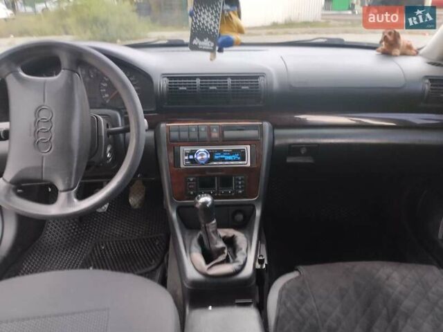 Черный Ауди А4, объемом двигателя 1.8 л и пробегом 370 тыс. км за 3000 $, фото 24 на Automoto.ua