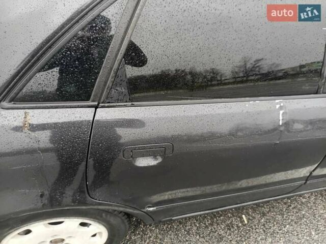 Черный Ауди А4, объемом двигателя 1.8 л и пробегом 100 тыс. км за 3500 $, фото 16 на Automoto.ua