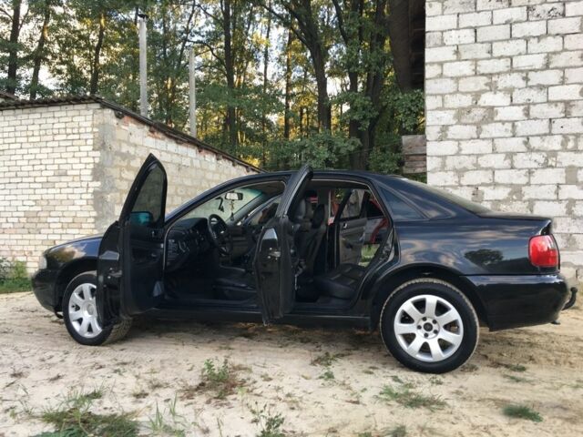 Чорний Ауді А4, об'ємом двигуна 1.9 л та пробігом 351 тис. км за 3350 $, фото 4 на Automoto.ua