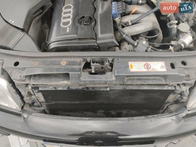 Черный Ауди А4, объемом двигателя 1.8 л и пробегом 370 тыс. км за 3000 $, фото 17 на Automoto.ua