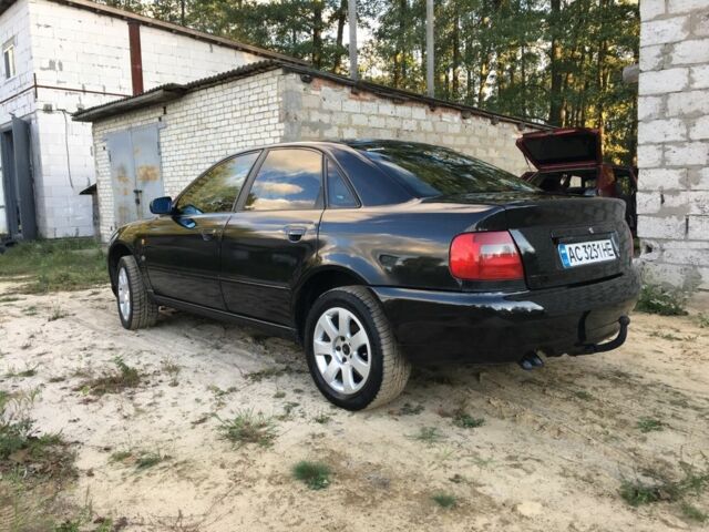 Чорний Ауді А4, об'ємом двигуна 1.9 л та пробігом 351 тис. км за 3350 $, фото 20 на Automoto.ua