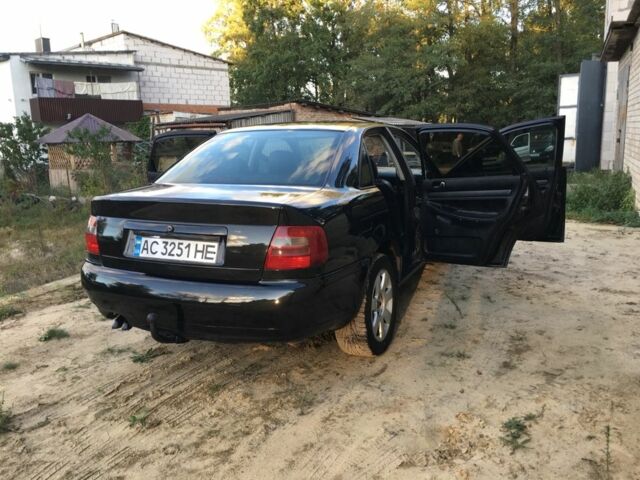 Чорний Ауді А4, об'ємом двигуна 1.9 л та пробігом 351 тис. км за 3350 $, фото 7 на Automoto.ua