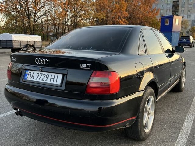 Чорний Ауді А4, об'ємом двигуна 1.8 л та пробігом 258 тис. км за 4800 $, фото 2 на Automoto.ua