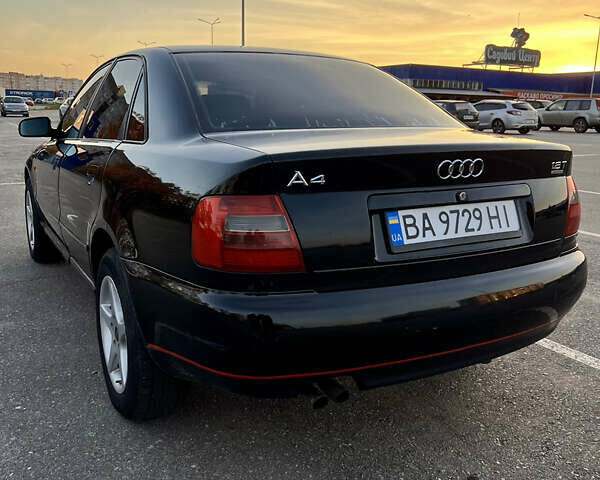Черный Ауди А4, объемом двигателя 1.78 л и пробегом 258 тыс. км за 4800 $, фото 2 на Automoto.ua