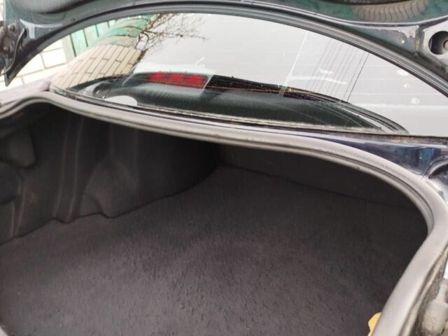 Черный Ауди А4, объемом двигателя 1.8 л и пробегом 236 тыс. км за 3213 $, фото 6 на Automoto.ua