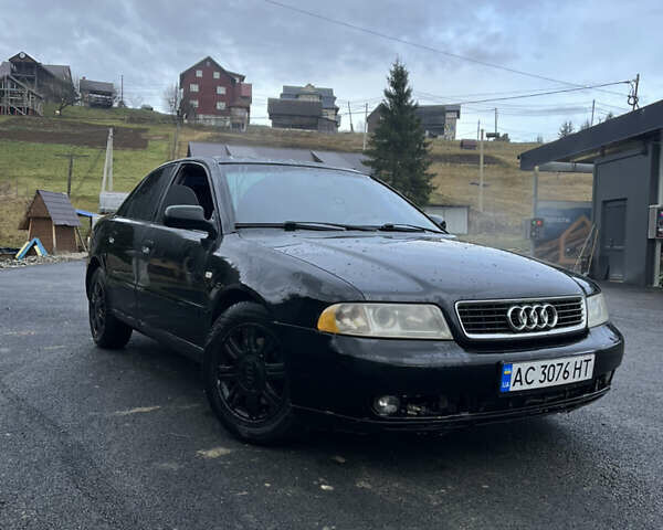 Чорний Ауді А4, об'ємом двигуна 1.8 л та пробігом 362 тис. км за 3750 $, фото 10 на Automoto.ua