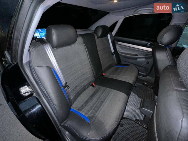 Черный Ауди А4, объемом двигателя 1.6 л и пробегом 206 тыс. км за 3800 $, фото 13 на Automoto.ua