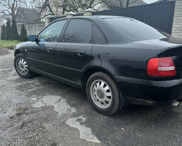 Черный Ауди А4, объемом двигателя 1.6 л и пробегом 206 тыс. км за 3800 $, фото 11 на Automoto.ua