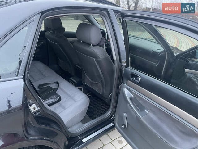 Чорний Ауді А4, об'ємом двигуна 1.6 л та пробігом 378 тис. км за 3200 $, фото 21 на Automoto.ua