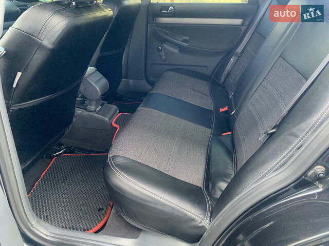 Чорний Ауді А4, об'ємом двигуна 1.6 л та пробігом 296 тис. км за 4150 $, фото 8 на Automoto.ua
