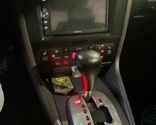 Черный Ауди А4, объемом двигателя 2.4 л и пробегом 336 тыс. км за 4200 $, фото 5 на Automoto.ua