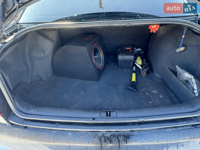 Черный Ауди А4, объемом двигателя 1.9 л и пробегом 300 тыс. км за 3600 $, фото 15 на Automoto.ua