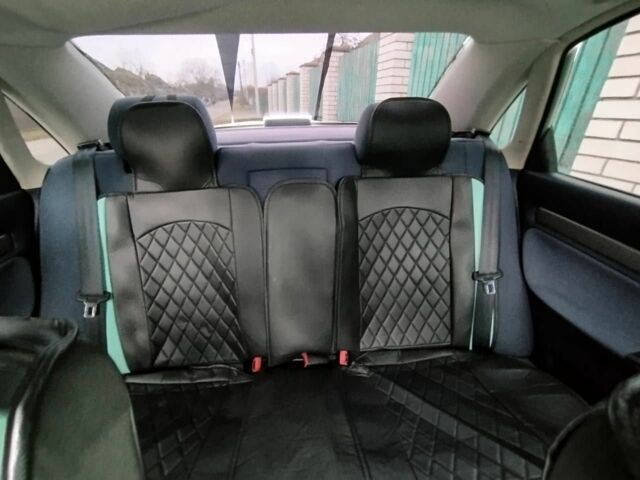 Черный Ауди А4, объемом двигателя 1.8 л и пробегом 236 тыс. км за 3213 $, фото 2 на Automoto.ua