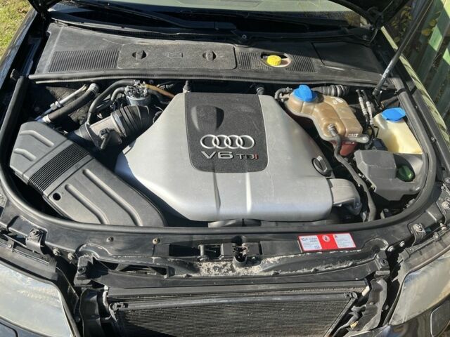 Чорний Ауді А4, об'ємом двигуна 2.5 л та пробігом 340 тис. км за 3400 $, фото 3 на Automoto.ua