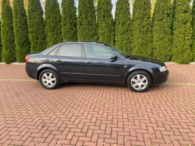 Черный Ауди А4, объемом двигателя 2.5 л и пробегом 305 тыс. км за 4700 $, фото 2 на Automoto.ua