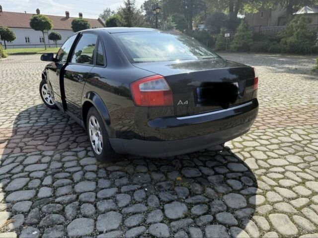 Чорний Ауді А4, об'ємом двигуна 1.9 л та пробігом 250 тис. км за 2400 $, фото 2 на Automoto.ua