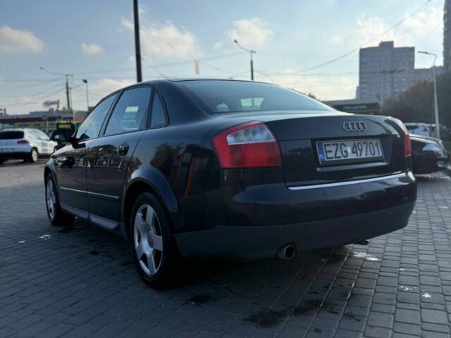 Ауді А4 2001 у Харкові на Automoto.ua Чорний Ауді А4, об'ємом двигуна 0 л та пробігом 200 тис. км за 2750 $, фото 3 на Automoto.ua