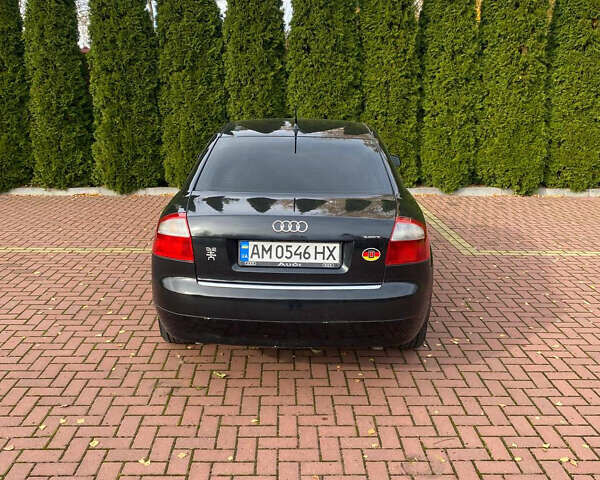 Ауді А4 2001 у Хмельницькому на Automoto.ua Чорний Ауді А4, об'ємом двигуна 2.5 л та пробігом 305 тис. км за 4700 $, фото 10 на Automoto.ua