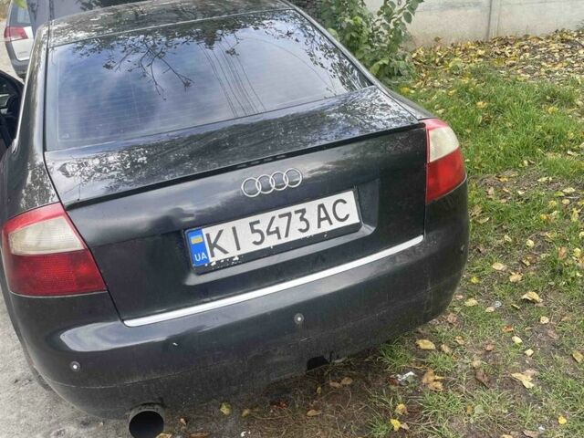 Черный Ауди А4, объемом двигателя 2 л и пробегом 300 тыс. км за 3500 $, фото 5 на Automoto.ua