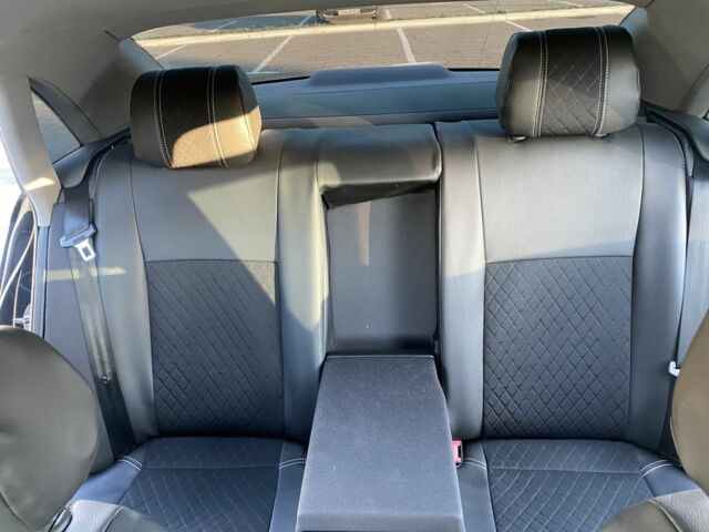 Черный Ауди А4, объемом двигателя 1.6 л и пробегом 228 тыс. км за 5500 $, фото 3 на Automoto.ua