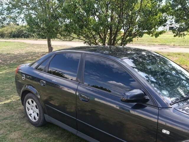 Черный Ауди А4, объемом двигателя 1.9 л и пробегом 360 тыс. км за 2700 $, фото 1 на Automoto.ua