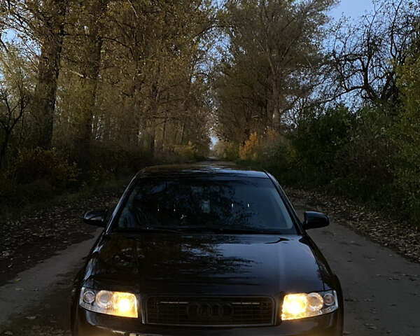 Черный Ауди А4, объемом двигателя 1.9 л и пробегом 380 тыс. км за 5600 $, фото 9 на Automoto.ua