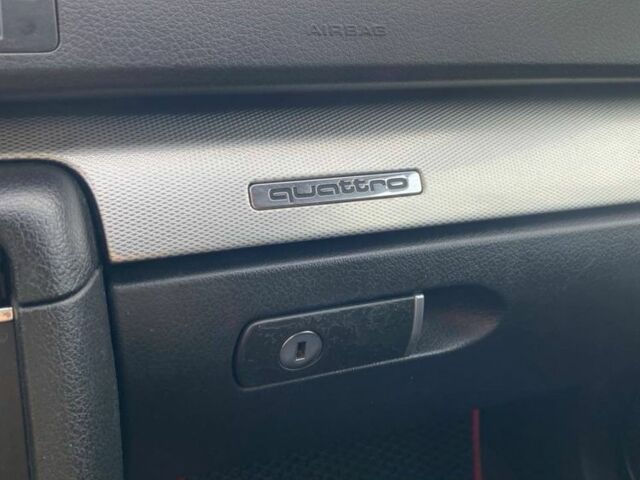 Черный Ауди А4, объемом двигателя 2.5 л и пробегом 305 тыс. км за 4700 $, фото 7 на Automoto.ua