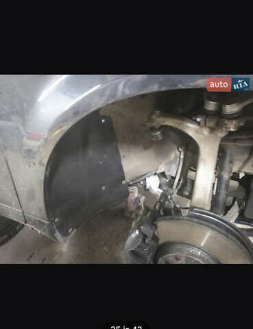 Ауді А4 2001 у Хмельницькому на Automoto.ua Чорний Ауді А4, об'ємом двигуна 2.5 л та пробігом 305 тис. км за 4700 $, фото 26 на Automoto.ua