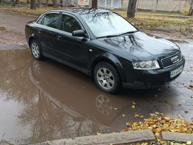 Чорний Ауді А4, об'ємом двигуна 2 л та пробігом 262 тис. км за 6500 $, фото 1 на Automoto.ua