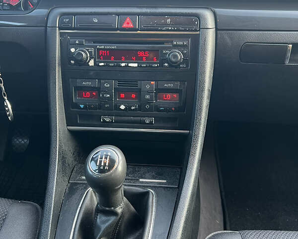 Черный Ауди А4, объемом двигателя 1.6 л и пробегом 215 тыс. км за 5600 $, фото 14 на Automoto.ua