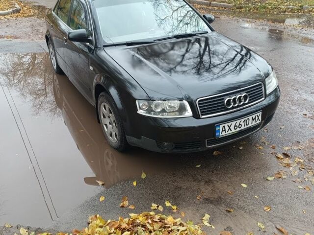 Чорний Ауді А4, об'ємом двигуна 2 л та пробігом 262 тис. км за 6500 $, фото 2 на Automoto.ua