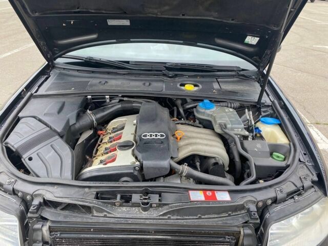 Черный Ауди А4, объемом двигателя 2 л и пробегом 365 тыс. км за 5600 $, фото 5 на Automoto.ua