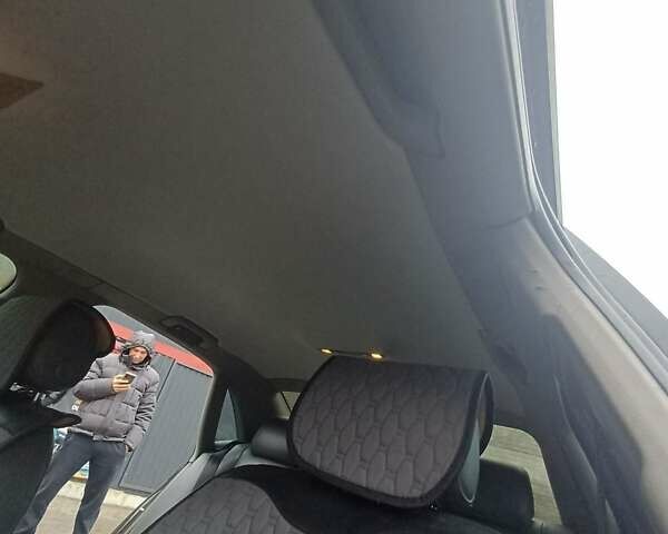 Черный Ауди А4, объемом двигателя 2 л и пробегом 291 тыс. км за 4700 $, фото 16 на Automoto.ua