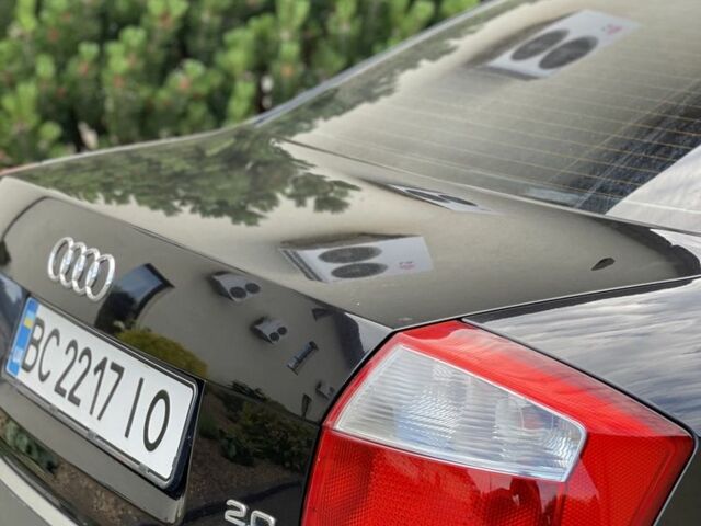 Черный Ауди А4, объемом двигателя 2 л и пробегом 220 тыс. км за 4350 $, фото 8 на Automoto.ua