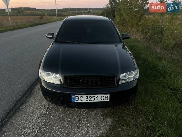 Черный Ауди А4, объемом двигателя 1.98 л и пробегом 285 тыс. км за 4500 $, фото 5 на Automoto.ua