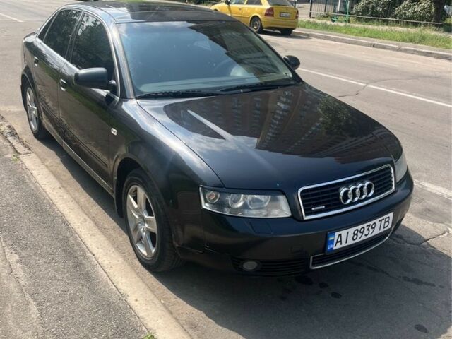 Чорний Ауді А4, об'ємом двигуна 1.8 л та пробігом 325 тис. км за 5100 $, фото 1 на Automoto.ua