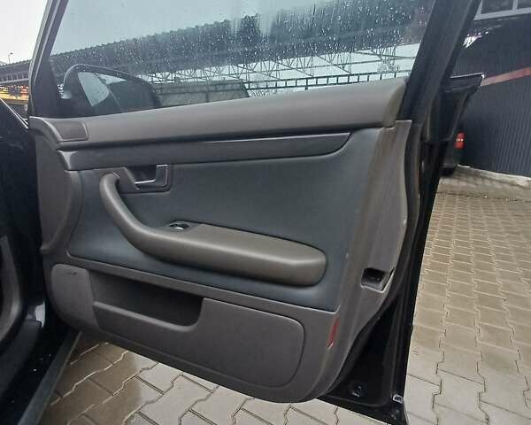 Черный Ауди А4, объемом двигателя 2 л и пробегом 291 тыс. км за 4700 $, фото 19 на Automoto.ua