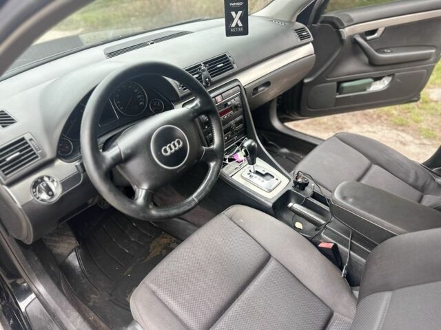 Чорний Ауді А4, об'ємом двигуна 1.8 л та пробігом 306 тис. км за 2400 $, фото 5 на Automoto.ua