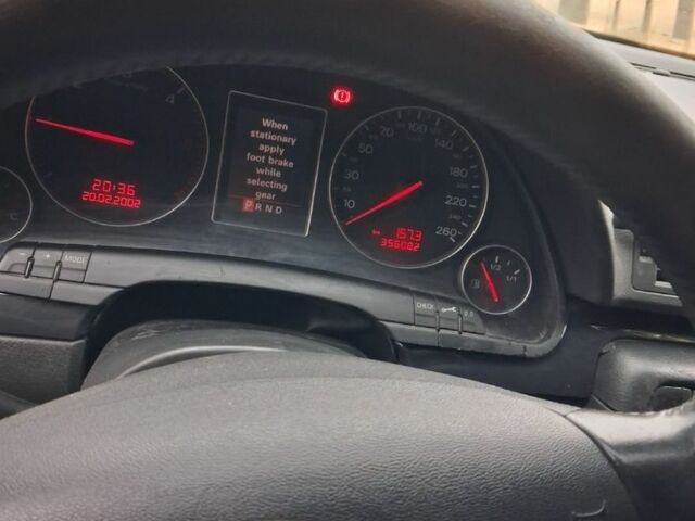 Чорний Ауді А4, об'ємом двигуна 2.5 л та пробігом 356 тис. км за 4700 $, фото 5 на Automoto.ua