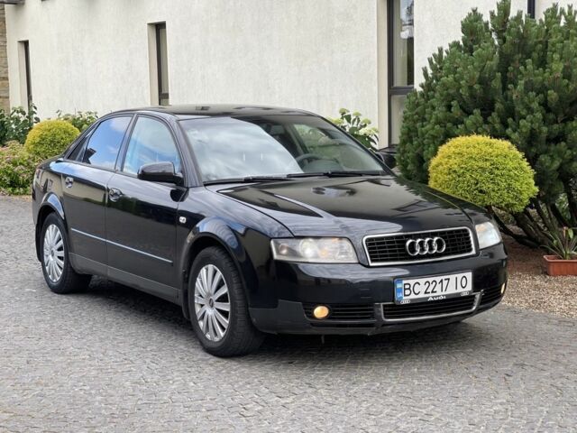 Черный Ауди А4, объемом двигателя 2 л и пробегом 220 тыс. км за 4350 $, фото 2 на Automoto.ua