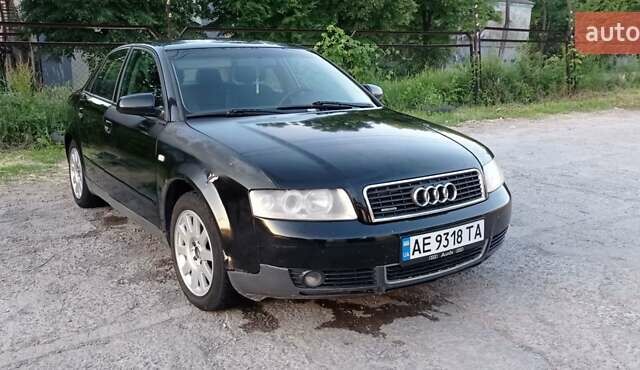 Черный Ауди А4, объемом двигателя 1.8 л и пробегом 288 тыс. км за 4300 $, фото 1 на Automoto.ua
