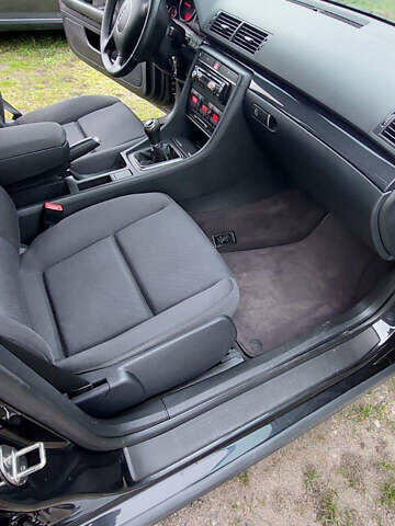 Черный Ауди А4, объемом двигателя 1.9 л и пробегом 280 тыс. км за 4800 $, фото 6 на Automoto.ua