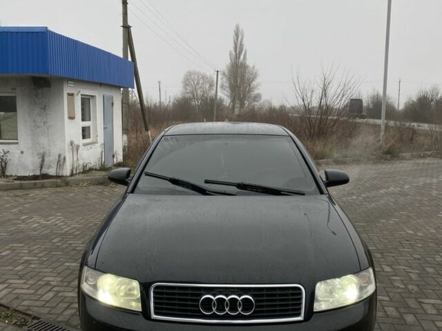 Черный Ауди А4, объемом двигателя 0 л и пробегом 305 тыс. км за 3599 $, фото 1 на Automoto.ua