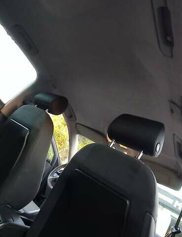 Черный Ауди А4, объемом двигателя 1.8 л и пробегом 288 тыс. км за 4300 $, фото 17 на Automoto.ua