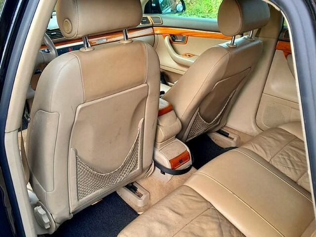 Черный Ауди А4, объемом двигателя 1.8 л и пробегом 351 тыс. км за 5150 $, фото 4 на Automoto.ua