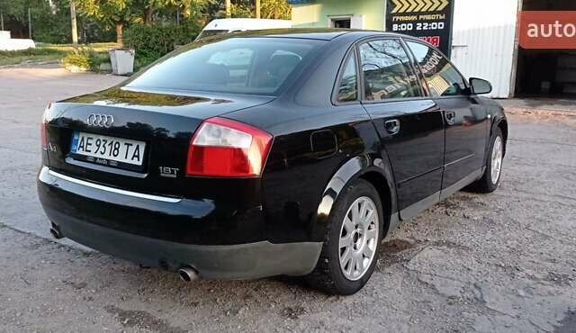 Черный Ауди А4, объемом двигателя 1.8 л и пробегом 288 тыс. км за 4300 $, фото 9 на Automoto.ua