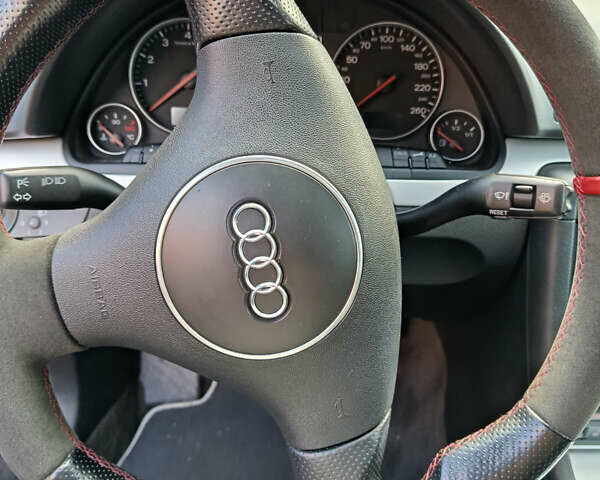 Чорний Ауді А4, об'ємом двигуна 1.78 л та пробігом 228 тис. км за 6150 $, фото 24 на Automoto.ua