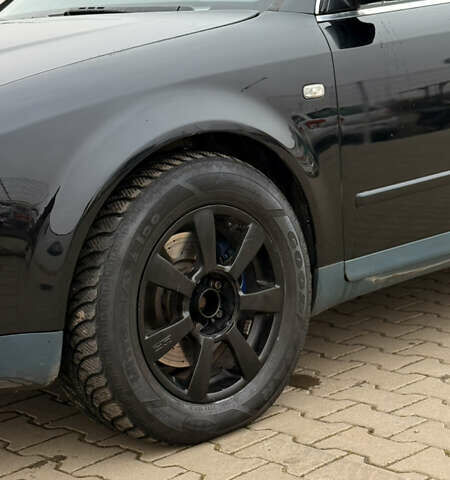 Чорний Ауді А4, об'ємом двигуна 3 л та пробігом 237 тис. км за 5000 $, фото 3 на Automoto.ua