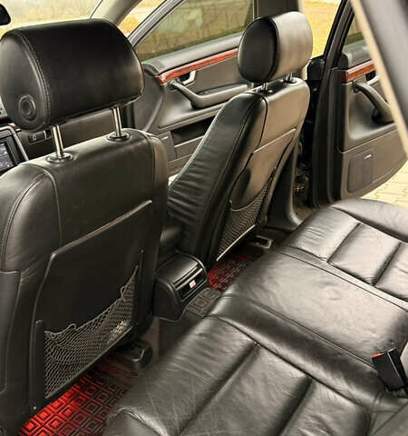 Чорний Ауді А4, об'ємом двигуна 3 л та пробігом 237 тис. км за 5000 $, фото 35 на Automoto.ua