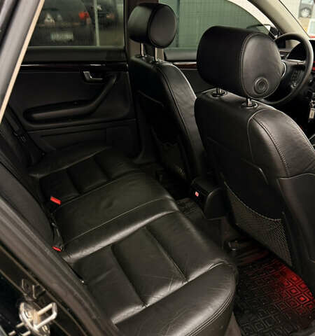 Чорний Ауді А4, об'ємом двигуна 3 л та пробігом 237 тис. км за 5000 $, фото 32 на Automoto.ua